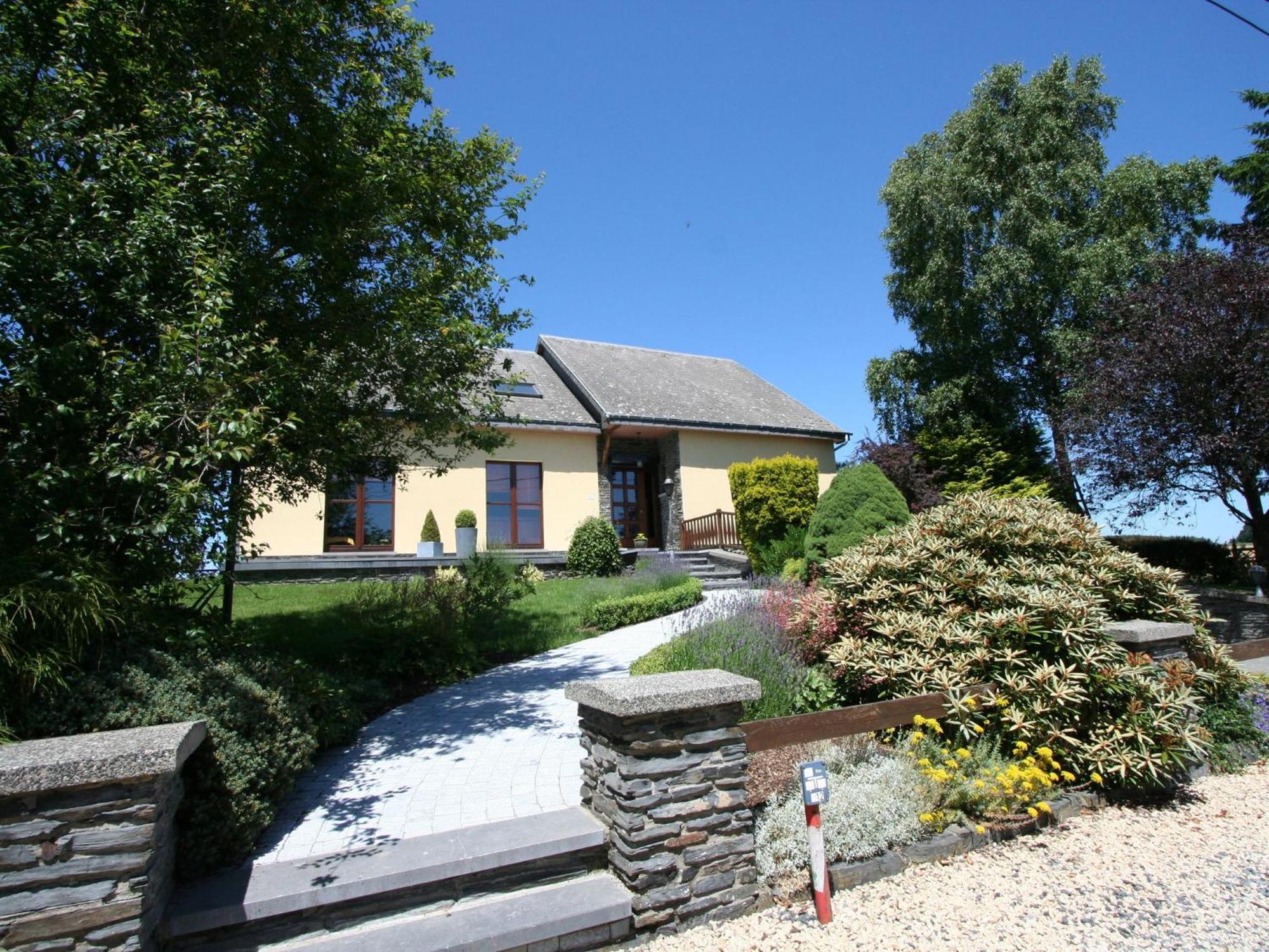 Peaceful Cottage In Ardennes With Private Terrace Bastogne Zewnętrze zdjęcie